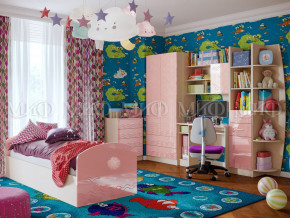 Детская комната Юниор-2 Розовый металлик в Качканаре - kachkanar.magazinmebel.ru | фото